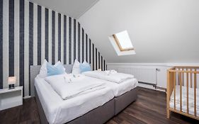 Jizerské hory, apartmány, zahrada, Penzion Pod Sudem